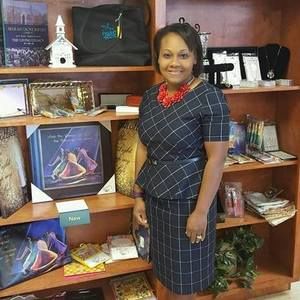 Meet your Posher, Joetta